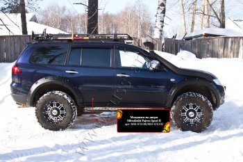 3 499 р. Молдинг двери RA (передний левый) Mitsubishi Pajero Sport PB дорестайлинг (2008-2013) (Поверхность глянец (под окраску), Неокрашенные)  с доставкой в г. Майкоп. Увеличить фотографию 2