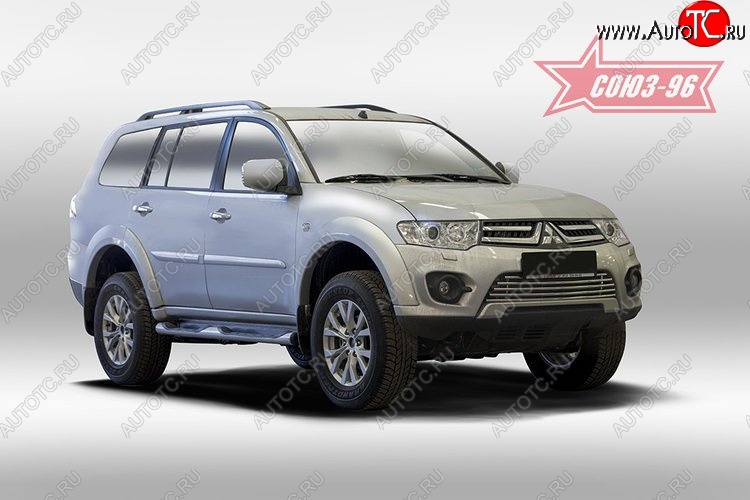 5 804 р. Декоративный элемент воздухозаборника Souz-96 (d16) Mitsubishi Pajero Sport PB дорестайлинг (2008-2013)  с доставкой в г. Майкоп