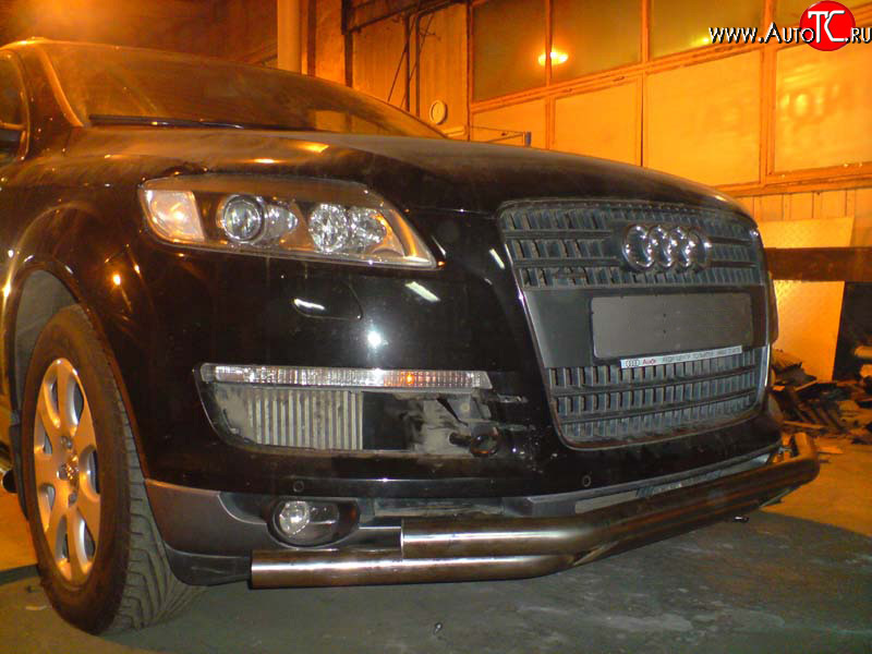 14 249 р. Передняя двойная защита d63,5 мм Металл-Дизайн  Audi Q7  4L (2005-2009) дорестайлинг (полированная нержавейка)  с доставкой в г. Майкоп