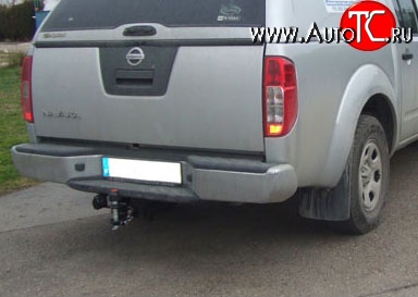 22 699 р. Фаркоп (без пластикового бампера, с металлической защитой) NovLine Nissan Navara 2 D40 дорестайлинг (2004-2010)  с доставкой в г. Майкоп