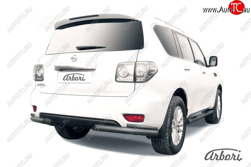11 249 р. Защита заднего бампера Arbori (уголки, черная, 2 трубы d76 и 42 mm). Nissan Patrol 6 Y62 дорестайлинг (2010-2014)  с доставкой в г. Майкоп