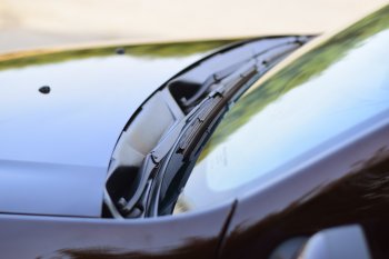 2 889 р. Накладка в проем стеклоочистителей переднего стекла (жабо) Petroil Tuning Renault Duster HS дорестайлинг (2010-2015)  с доставкой в г. Майкоп. Увеличить фотографию 2