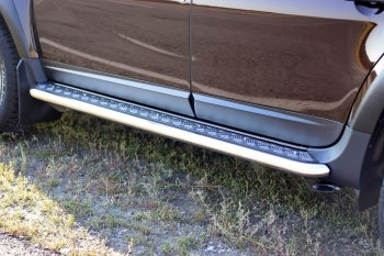 28 349 р. Порожки для ног из трубы Ø51 с алюминиевой площадкой Petroil Tuning Эстонец Renault Duster HS дорестайлинг (2010-2015) (Нержавеющая полированная сталь)  с доставкой в г. Майкоп. Увеличить фотографию 2