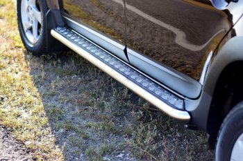 28 349 р. Порожки для ног из трубы Ø51 с алюминиевой площадкой Petroil Tuning Эстонец Renault Duster HS дорестайлинг (2010-2015) (Нержавеющая полированная сталь)  с доставкой в г. Майкоп. Увеличить фотографию 4