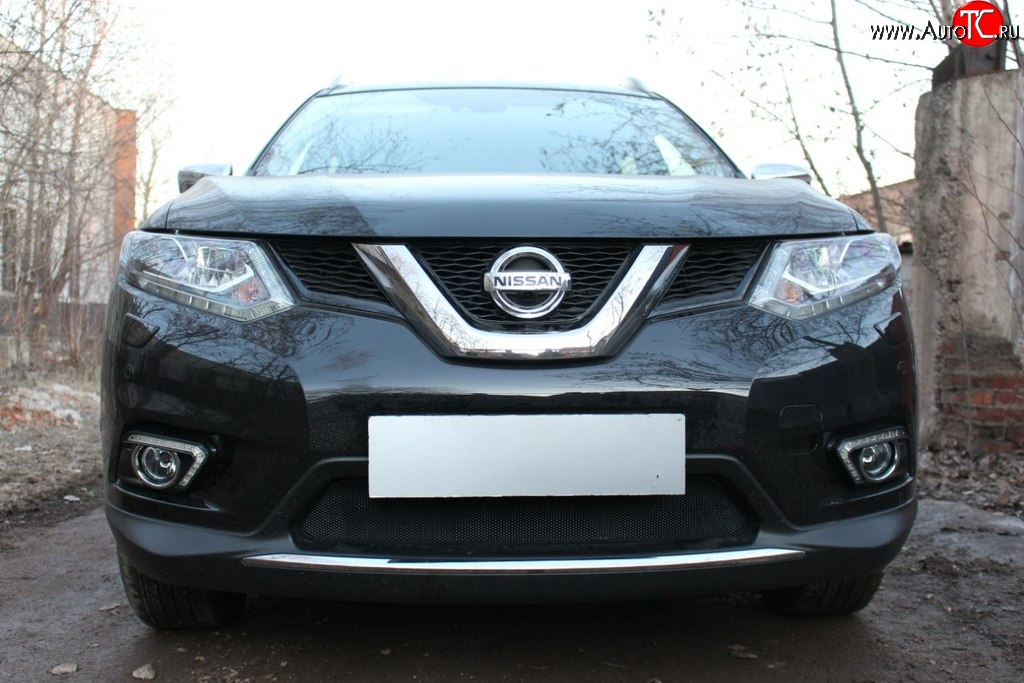 1 469 р. Сетка на бампер Russtal (черная) Nissan X-trail 3 T32 рестайлинг (2017-2022)  с доставкой в г. Майкоп