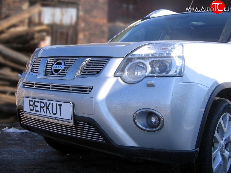 6 999 р. Декоративная вставка воздухозаборника Berkut Nissan X-trail 2 T31 рестайлинг (2010-2015)  с доставкой в г. Майкоп