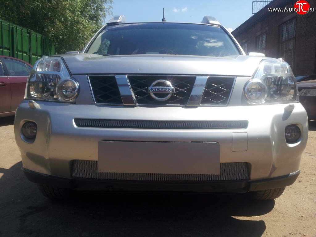 1 539 р. Нижняя сетка на бампер Russtal (хром) Nissan X-trail 2 T31 дорестайлинг (2007-2011)  с доставкой в г. Майкоп
