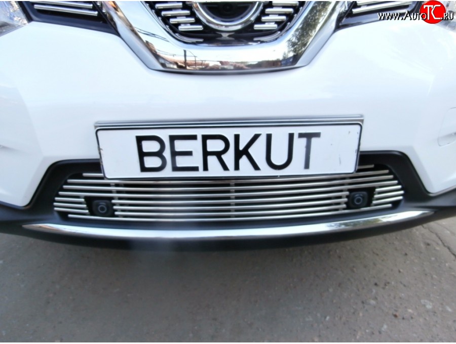 6 999 р. Декоративная вставка воздухозаборника Berkut Nissan X-trail 2 T31 рестайлинг (2010-2015)  с доставкой в г. Майкоп
