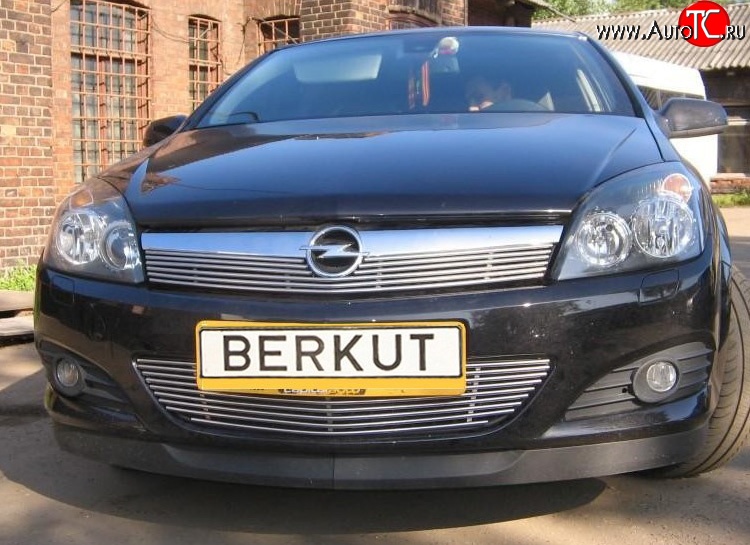 5 199 р. Декоративная вставка воздухозаборника Berkut Opel Astra H хэтчбек 5дв дорестайлинг (2004-2007)  с доставкой в г. Майкоп