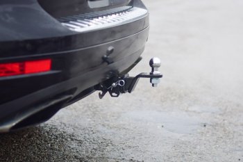 18 069 р. Фаркоп Petroil Tuning (съемный квадрат) Volkswagen Touareg GP дорестайлинг (2002-2007) (PCA-02-991122.00)  с доставкой в г. Майкоп. Увеличить фотографию 3