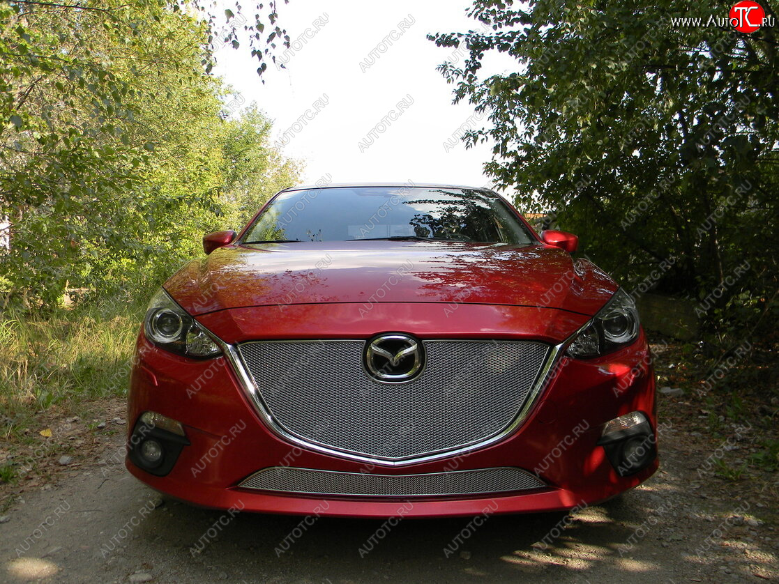 3 889 р. Защитная сетка в бампер (низ, ячейка 4х10 мм) Alfeco Премиум Mazda 3/Axela BM дорестайлинг, хэтчбэк (2013-2016) (Хром)  с доставкой в г. Майкоп