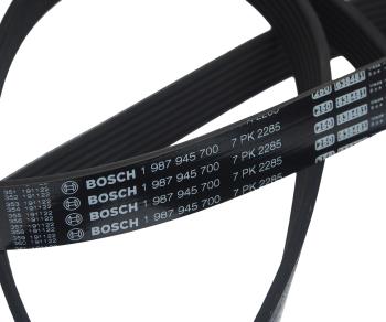 2 149 р. Ремень приводной поликлиновой 7PK2285 JEEP Grand Cherokee (5.2) BOSCH BOSCH 1987945700  с доставкой в г. Майкоп. Увеличить фотографию 2