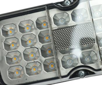 749 р. Фонарь задний ГАЗ,ЗИЛ,КАМАЗ,МАЗ светодиодный 1224V дымчатый SKV SKV 132.3716-32т  с доставкой в г. Майкоп. Увеличить фотографию 3