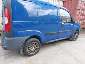 3 499 р. Пластиковые накладки порогов Фанат Тюнинг Fiat Doblo 223 рестайлинг (2005-2016) (неокрашенные (глянец под окраску))  с доставкой в г. Майкоп. Увеличить фотографию 4
