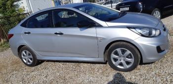 3 499 р. Пластиковые накладки порогов Фанат Тюнинг Hyundai Solaris RBr седан рестайлинг (2014-2017) (неокрашенные (глянец под окраску))  с доставкой в г. Майкоп. Увеличить фотографию 4