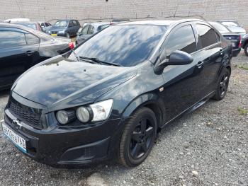 Пластиковые накладки порогов Фанат Тюнинг Chevrolet Aveo T300 хэтчбек (2011-2015)