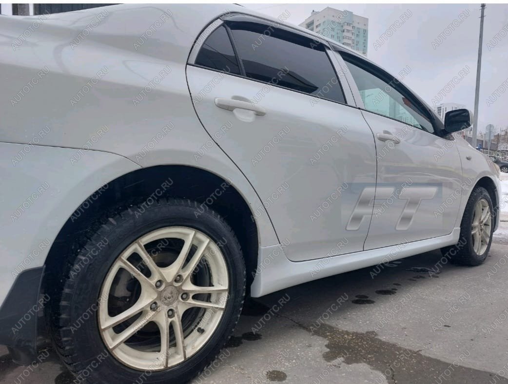 3 289 р. Пластиковые накладки порогов Фанат Тюнинг  Toyota Corolla  E150 (2006-2013) седан дорестайлинг, седан рестайлинг (неокрашенные (глянец под окраску))  с доставкой в г. Майкоп