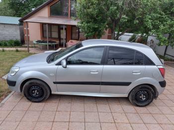 3 499 р. Пластиковые накладки порогов Фанат Тюнинг  KIA Rio  2 JB (2005-2011) дорестайлинг, хэтчбэк 5 дв., рестайлинг, хэтчбэк 5 дв. (неокрашенные (глянец под окраску))  с доставкой в г. Майкоп. Увеличить фотографию 6
