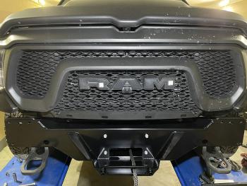57 399 р. Площадка РИФ под лебёдку в штатный бампер Dodge Ram 1500 Rebel 2019+ (бензин) РИФ rifdrr-30000  с доставкой в г. Майкоп. Увеличить фотографию 15