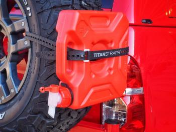 2 379 р. Ремень крепёжный TitanStraps Industrial черный L = 64 см (Dmax = 18 см, Dmin = 5,5 см) TitanStraps tsi-0125-blk  с доставкой в г. Майкоп. Увеличить фотографию 4