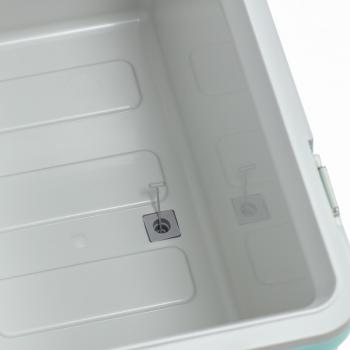 12 489 р. Термобокс SHINWA Holiday Land Cooler 33H синий SHINWA hlc-33h-bl  с доставкой в г. Майкоп. Увеличить фотографию 3