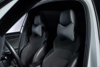 339 р.  Подушка-косточка (Илана+Орегон) Lord Autofashion   (серый, строчка серая)  с доставкой в г. Майкоп. Увеличить фотографию 3
