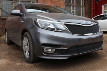 2 899 р. Защитная сетка в бампер (низ, ячейка 3х7 мм) Alfeco Стандарт KIA Rio 3 QB рестайлингхэтчбек5дв. (2015-2017) (Чёрная)  с доставкой в г. Майкоп. Увеличить фотографию 2