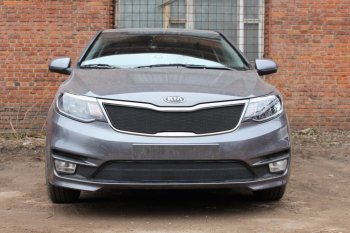 Защитная сетка в бампер (низ, ячейка 3х7 мм) Alfeco Стандарт KIA Rio 3 QB рестайлингхэтчбек5дв. (2015-2017) (Чёрная)