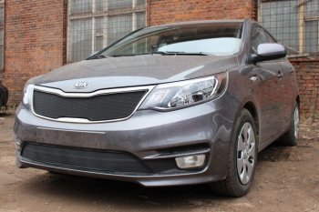 2 899 р. Защитная сетка в бампер (низ, ячейка 3х7 мм) Alfeco Стандарт KIA Rio 3 QB рестайлингхэтчбек5дв. (2015-2017) (Чёрная)  с доставкой в г. Майкоп. Увеличить фотографию 3
