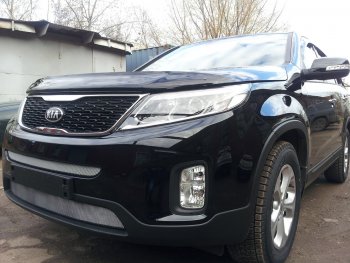 2 699 р. Защитная сетка в бампер (середина, ячейка 3х7 мм) Alfeco Стандарт KIA Sorento XM рестайлинг (2012-2015) (Хром)  с доставкой в г. Майкоп. Увеличить фотографию 2