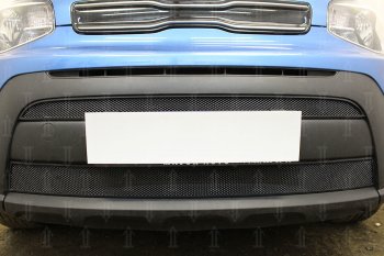 4 849 р. Защитная сетка в бампер (2 части, ячейка 3х7 мм) Alfeco Стандарт KIA Soul PS рестайлинг (2017-2019) (Чёрная)  с доставкой в г. Майкоп. Увеличить фотографию 3