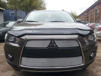 Защитная сетка в бампер (3 части, ячейка 3х7 мм) Стрелка11 Стандарт Mitsubishi Outlander XL (CW)  рестайлинг (2010-2013) (Хром)