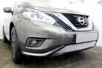 3 899 р. Защитная сетка в бампер (низ, ячейка 3х7 мм) Стрелка11 Стандарт Nissan Murano 3 Z52 дорестайлинг (2015-2022) (Хром)  с доставкой в г. Майкоп. Увеличить фотографию 3