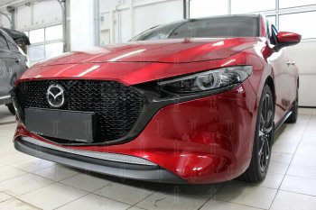 3 879 р. Защитная сетка в бампер (низ, ячейка 4х10 мм) Alfeco Премиум Mazda 3/Axela BP хэтчбэк (2019-2025) (Хром)  с доставкой в г. Майкоп. Увеличить фотографию 3