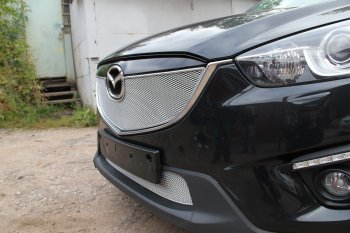 4 299 р. Защитная сетка в бампер (низ, ячейка 4х10 мм) Alfeco Премиум Mazda CX-5 KE рестайлинг (2015-2017) (Хром)  с доставкой в г. Майкоп. Увеличить фотографию 2