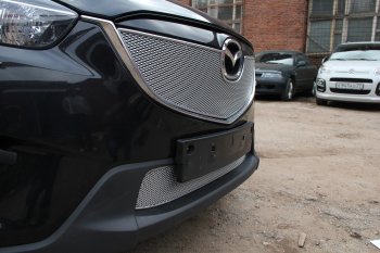 4 299 р. Защитная сетка в бампер (низ, ячейка 4х10 мм) Alfeco Премиум Mazda CX-5 KE рестайлинг (2015-2017) (Хром)  с доставкой в г. Майкоп. Увеличить фотографию 3
