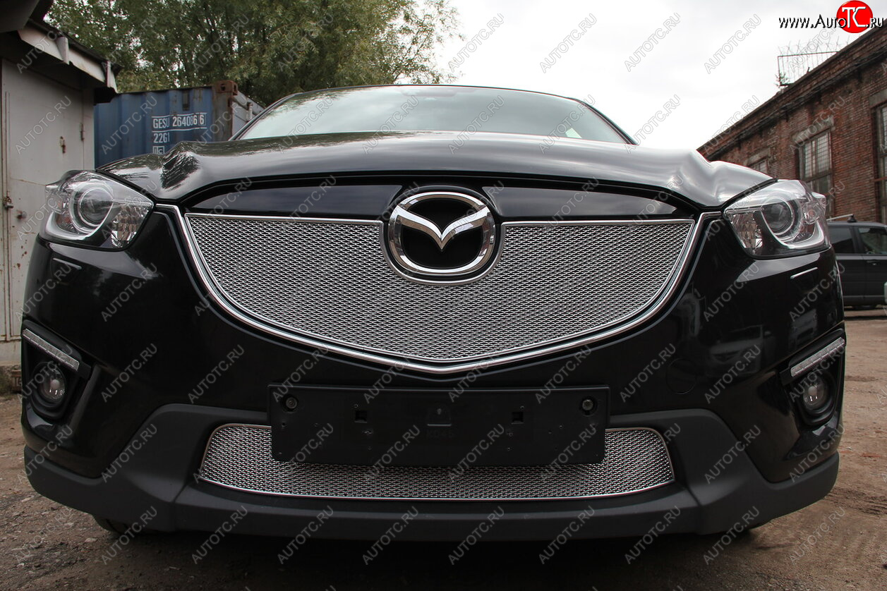 4 299 р. Защитная сетка в бампер (низ, ячейка 4х10 мм) Alfeco Премиум Mazda CX-5 KE рестайлинг (2015-2017) (Хром)  с доставкой в г. Майкоп