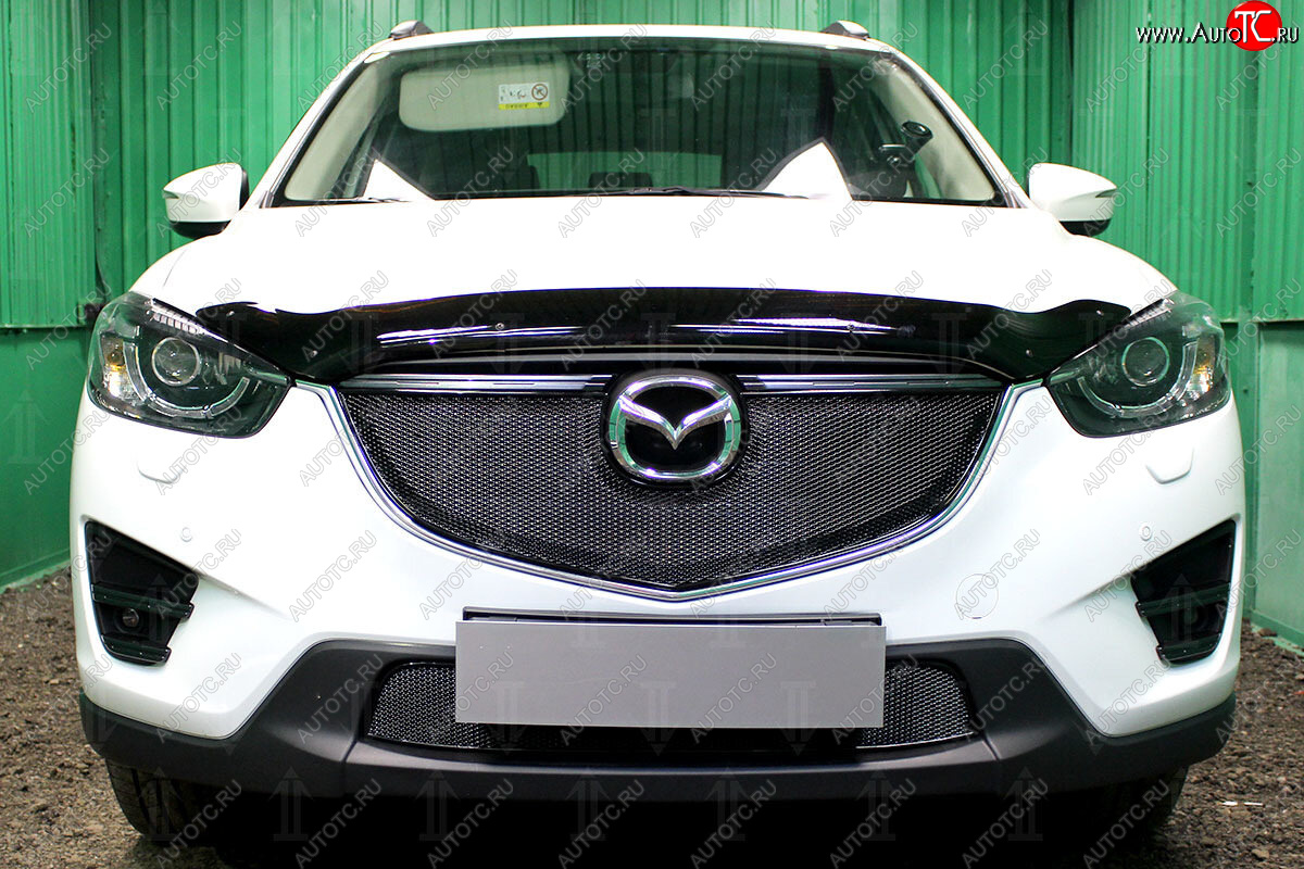 6 649 р. Защитная сетка в бампер (верх, ячейка 4х10 мм) Alfeco Премиум Mazda CX-5 KE рестайлинг (2015-2017) (Чёрная)  с доставкой в г. Майкоп