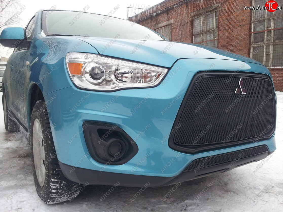 5 999 р. Защитная сетка в бампер (верх, ячейка 4х10 мм) Alfeco Премиум Mitsubishi ASX 1-ый рестайлинг (2013-2016) (Чёрная)  с доставкой в г. Майкоп