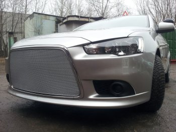6 199 р. Защитная сетка в бампер (ячейка 3х7 мм) Alfeco Стандарт Mitsubishi Lancer 10 CY седан рестайлинг (2011-2017) (Хром)  с доставкой в г. Майкоп. Увеличить фотографию 2