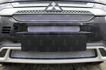 9 849 р. Защитная сетка в бампер (3 части, ячейка 4х10 мм) Alfeco Премиум Mitsubishi Outlander GF 3-ий рестайлинг (2018-2022) (Хром)  с доставкой в г. Майкоп. Увеличить фотографию 3