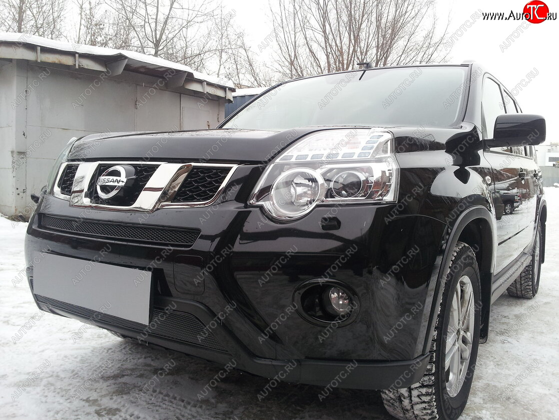 4 299 р. Защитная сетка в бампер (низ, ячейка 4х10 мм) Стрелка11 Премиум Nissan X-trail 2 T31 рестайлинг (2010-2015) (Чёрная)  с доставкой в г. Майкоп