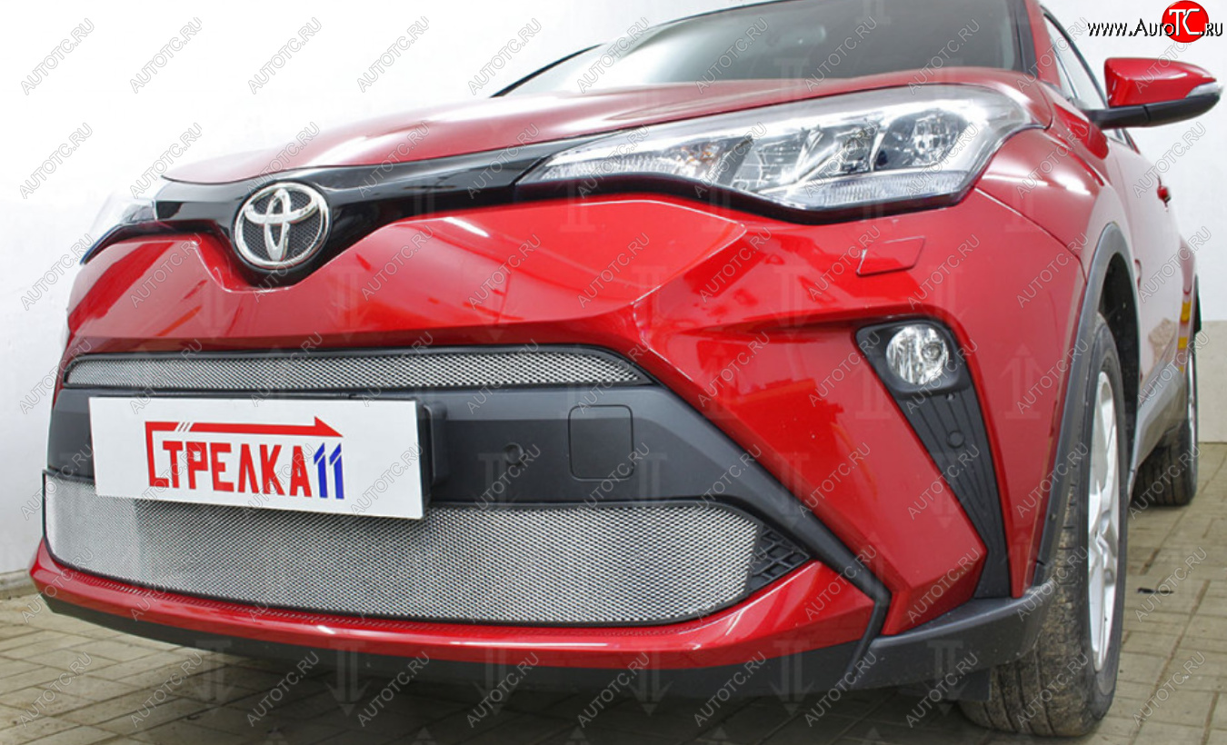 5 599 р. Защитная сетка в бампер (низ, ячейка 4х10 мм) Стрелка11 Премиум Toyota C-HR NGX10, ZGX10 рестайлинг (2019-2025) (Хром)  с доставкой в г. Майкоп