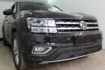 4 499 р. Защитная сетка в бампер (низ, ячейка 4х10 мм) Стрелка11 Премиум Volkswagen Teramont CA1 дорестайлинг (2016-2020) (Чёрная)  с доставкой в г. Майкоп. Увеличить фотографию 3