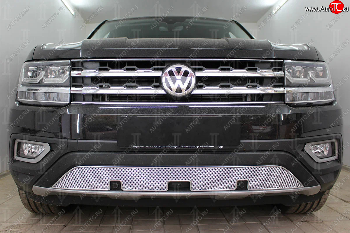4 699 р. Защитная сетка в бампер (низ, ячейка 4х10 мм) Стрелка11 Премиум Volkswagen Teramont CA1 дорестайлинг (2016-2020) (Хром)  с доставкой в г. Майкоп
