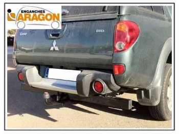 35 649 р. ТСУ для MITSUBISHI L200 с бамп. y barra antiempotramiento 2006-2010, Тип шара: Горизонтальный, условно-съемный (лебединая шея) (A)  Митсубиси Л200 Aragon e4201ba  с доставкой в г. Майкоп. Увеличить фотографию 1