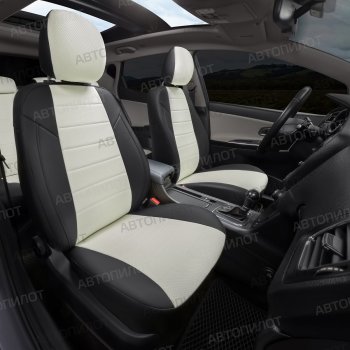 8 399 р. Чехлы сидений (экокожа, зад. подл, Sport) Автопилот Skoda Rapid NH3 дорестайлинг лифтбэк (2012-2017) (черный/белый)  с доставкой в г. Майкоп. Увеличить фотографию 7