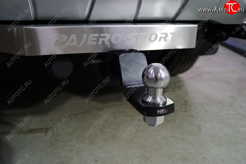 22 349 р. Фаркоп (тягово-сцепное устройство) ТСС Тюнинг  Mitsubishi Pajero Sport  QF (2019-2022) рестайлинг (надпись Pajero Sport, оцинкованный шар E , нержавейка)  с доставкой в г. Майкоп