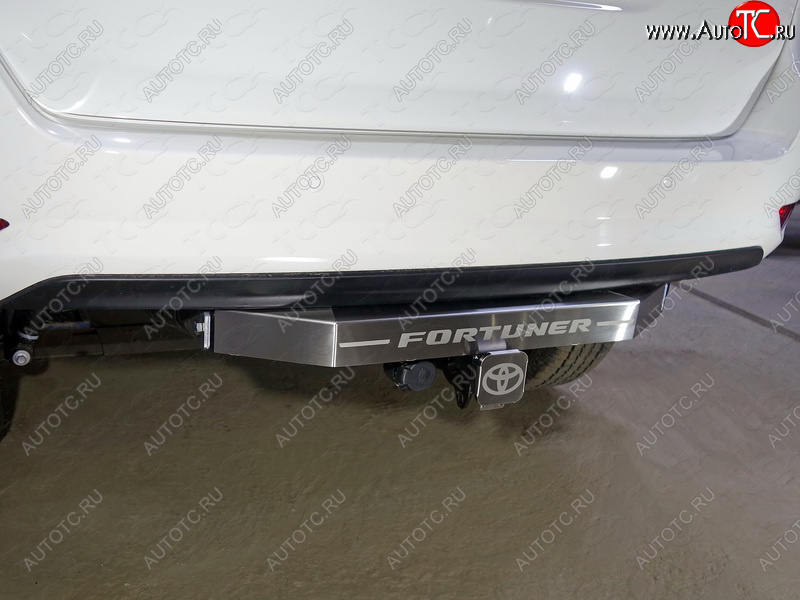 18 999 р. Фаркоп (тягово-сцепное устройство) ТСС Тюнинг Toyota Fortuner AN160 дорестайлинг (2015-2020) (оцинкованный, крюк Е, надпись Fortuner)  с доставкой в г. Майкоп