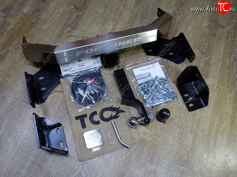 19 999 р. Фаркоп (тягово-сцепное устройство) TCC Тюнинг  Toyota Fortuner  AN160 (2020-2025) рестайлинг (крюк Е, надпись Fortuner)  с доставкой в г. Майкоп